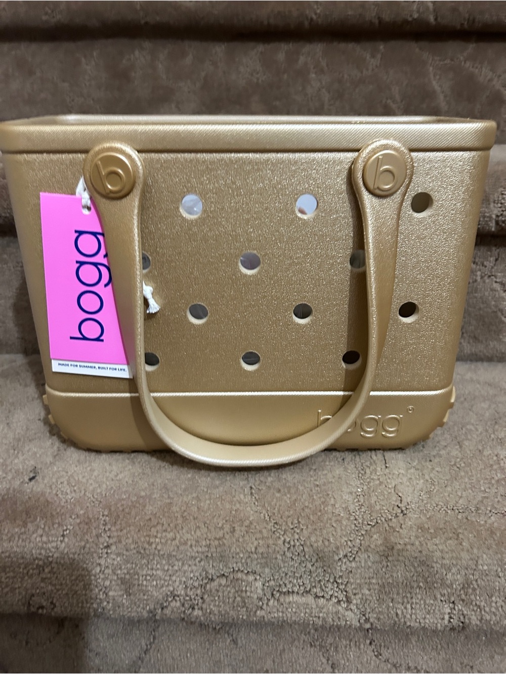 - NWT METALLIC GOLDIE BITTY BOGG BAG